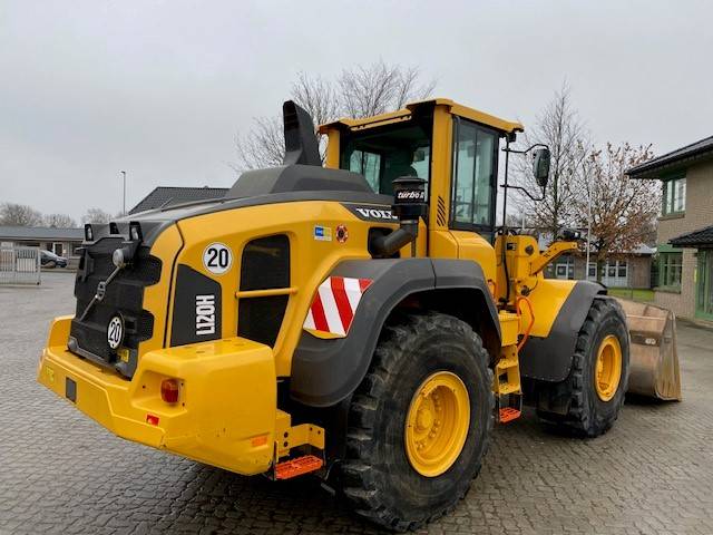 Volvo L 120 H MIETE / RENTAL (12002207)