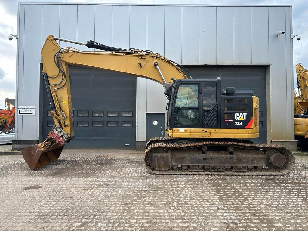 CAT 335F L CR