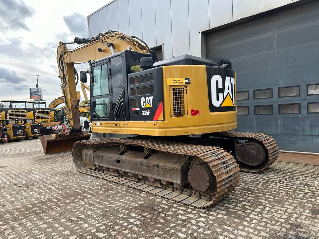 CAT 335F L CR