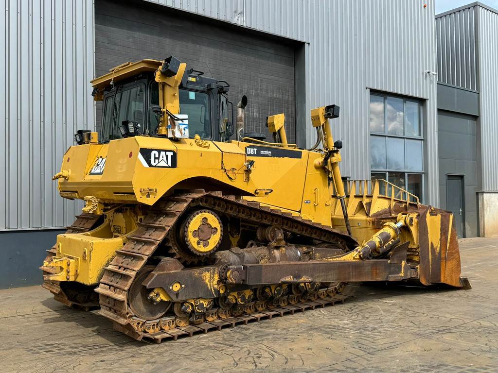 CAT D8T - CE Certifed