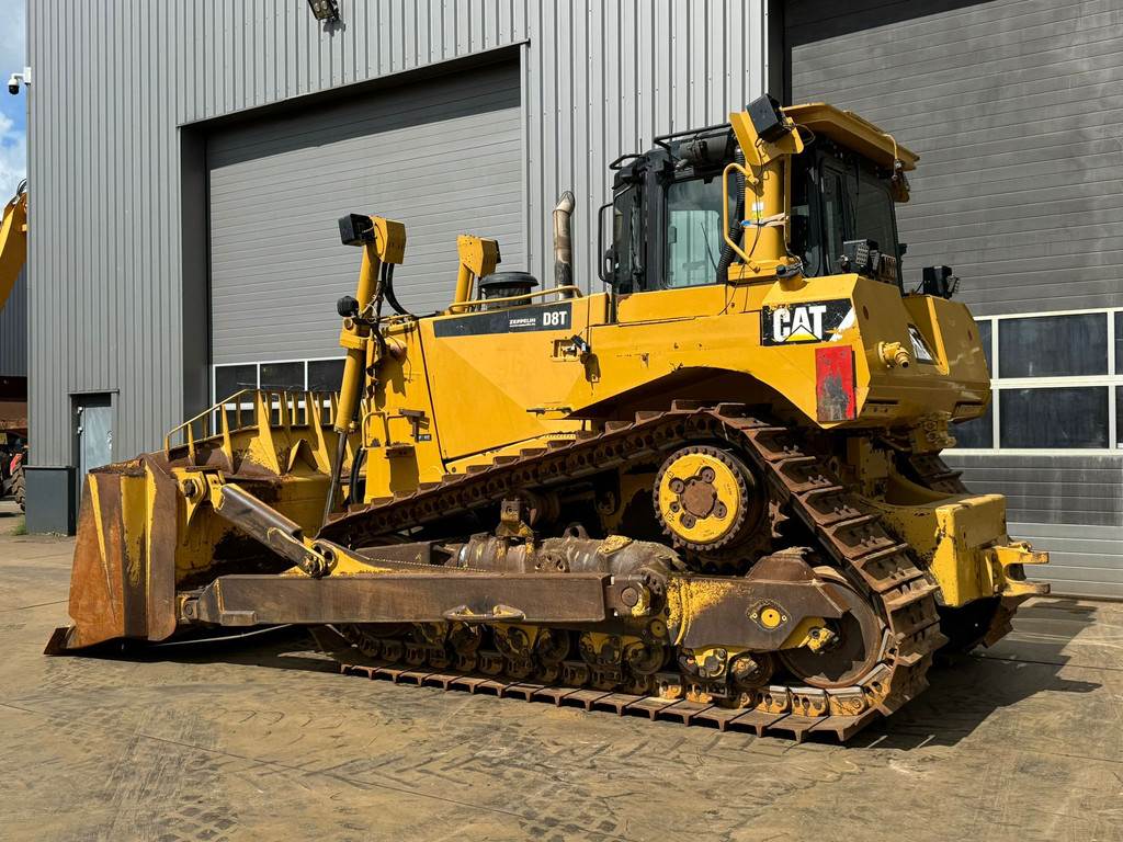 CAT D8T - CE Certifed