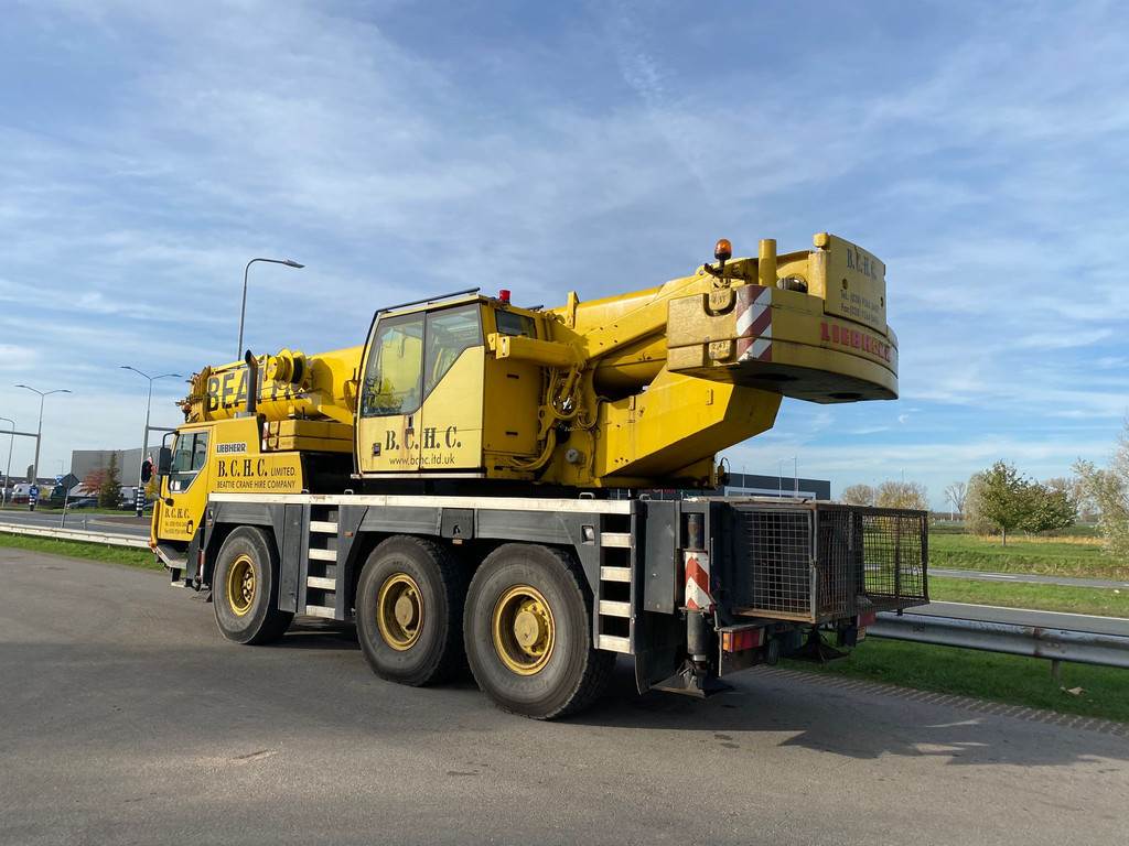 Liebherr LTM1055/1