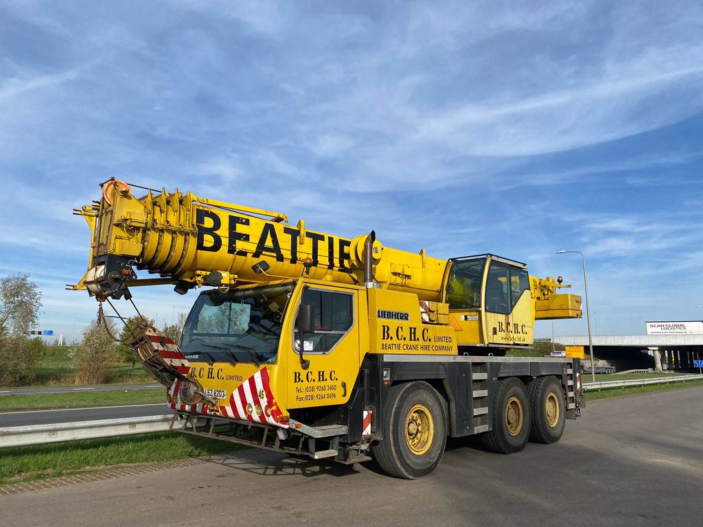 Liebherr LTM1055/1