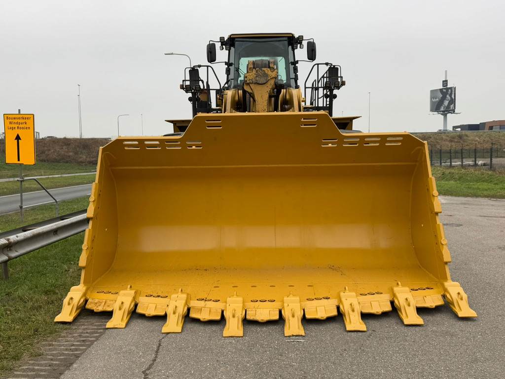 CAT 988K - New Rock bucket / Tires / CE / EPA