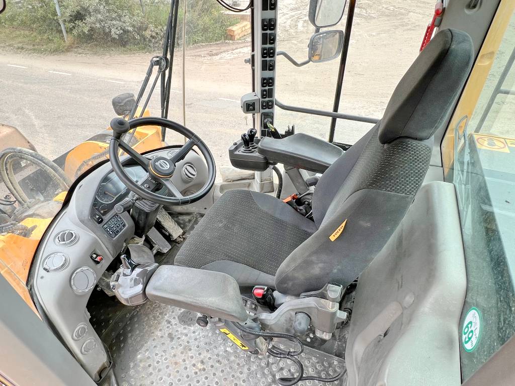 Volvo L150H - German Machine / CDC Steering