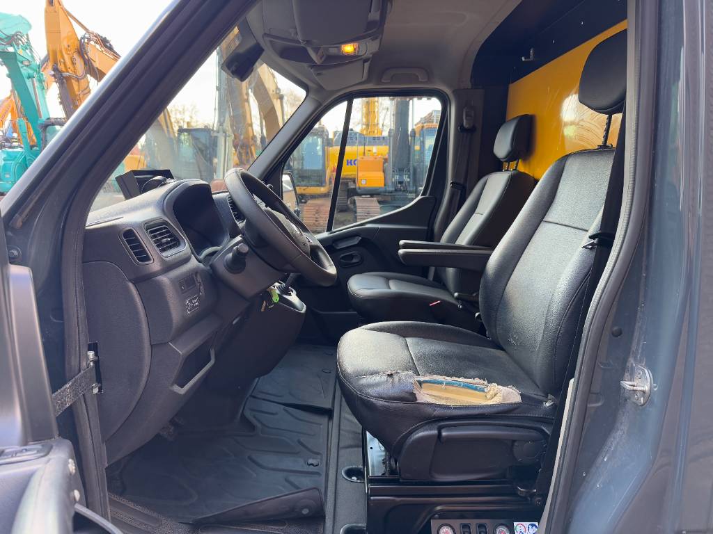 Renault Master 150hp - Automatic Airco Cruise Plancher