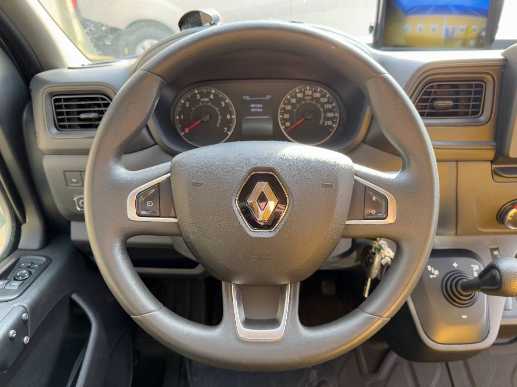 Renault Master 150hp - Automatic Airco Cruise Plancher