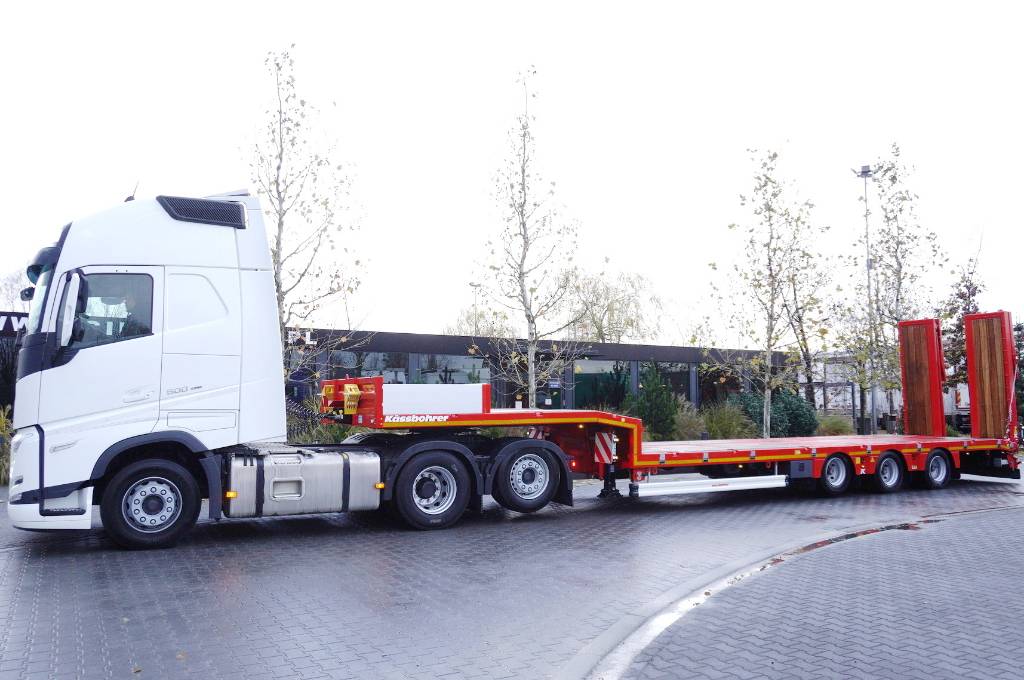 Volvo FH 500 6x2 tractor plus brand-new Käsbohrer 3-axle