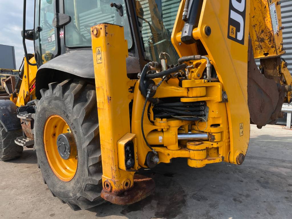 JCB 3CX