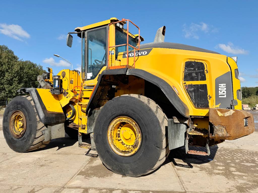 Volvo L150H - CDC Steering / Backup Camera