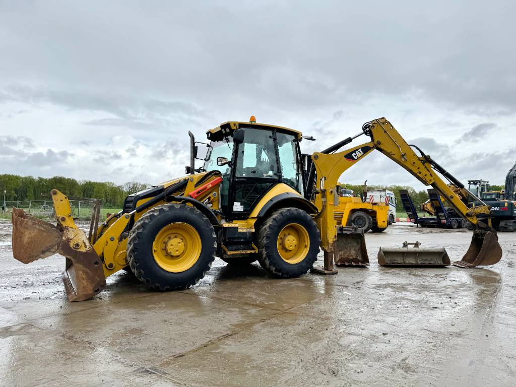 CAT 434F - 4 Buckets + Forks / All Wheel Steering