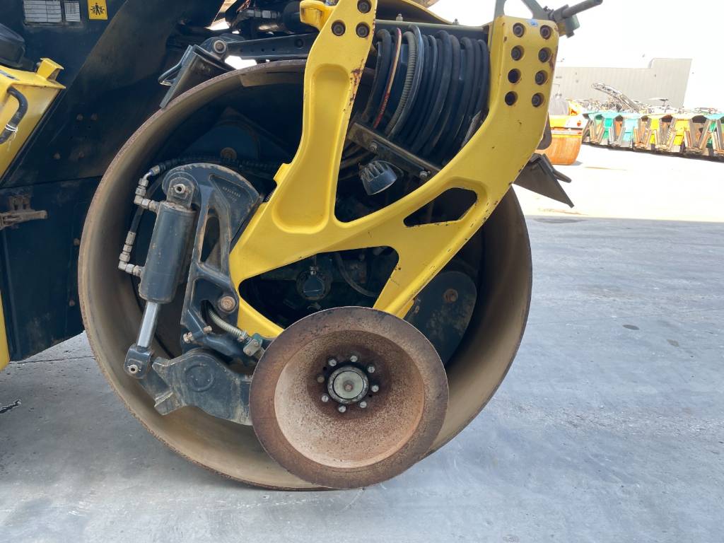 Bomag BW 174 AP-4I AM