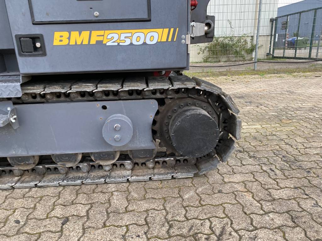 Bomag BMF 2500 S