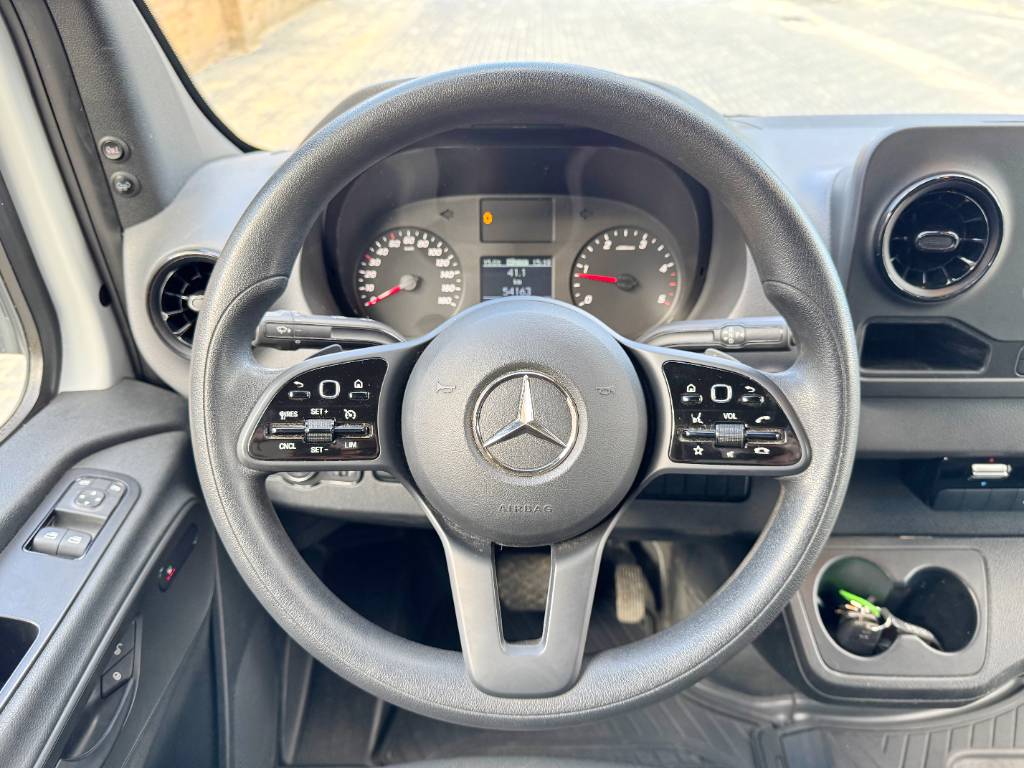 Mercedes-Benz Sprinter 316 - Auto AC Cruise Carplay Heated seat