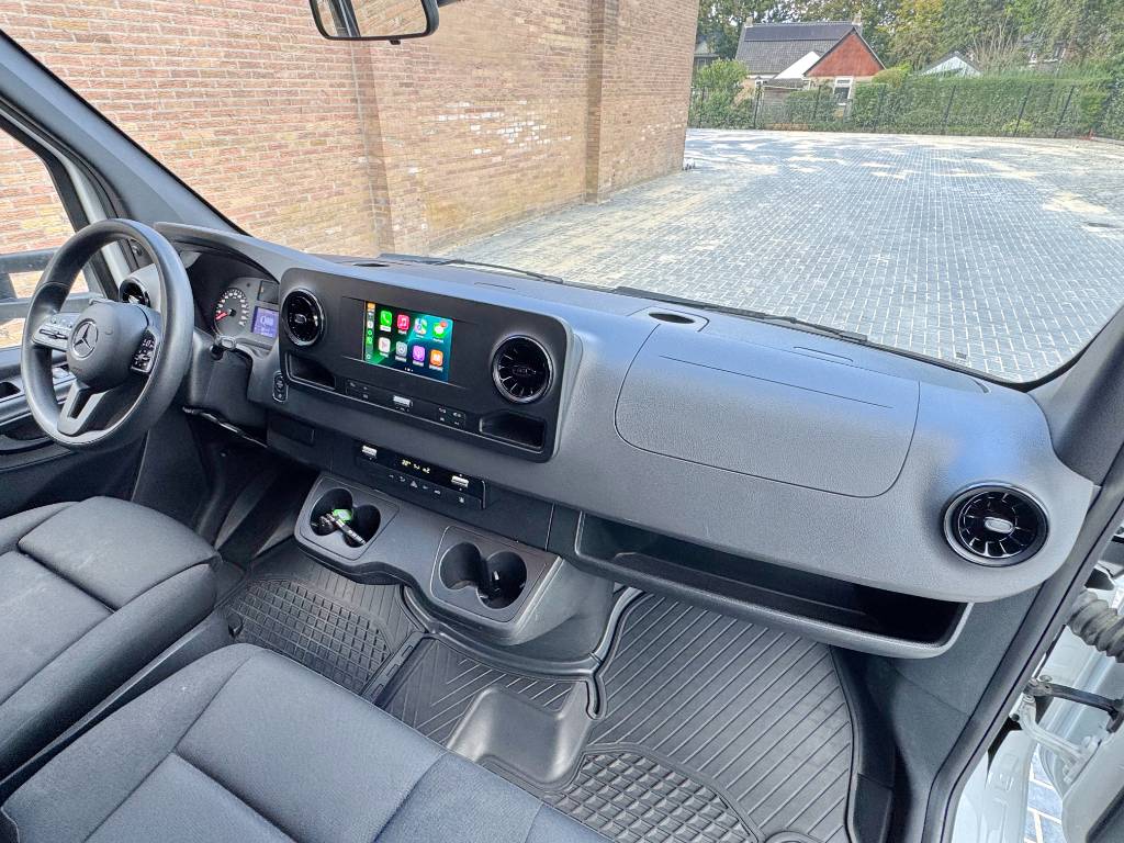 Mercedes-Benz Sprinter 316 - Auto AC Cruise Carplay Heated seat