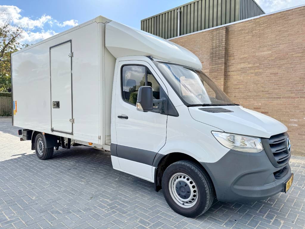 Mercedes-Benz Sprinter 316 - Auto AC Cruise Carplay Heated seat