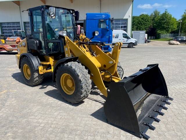 CAT 908 MIETE / RENTAL (12002095)