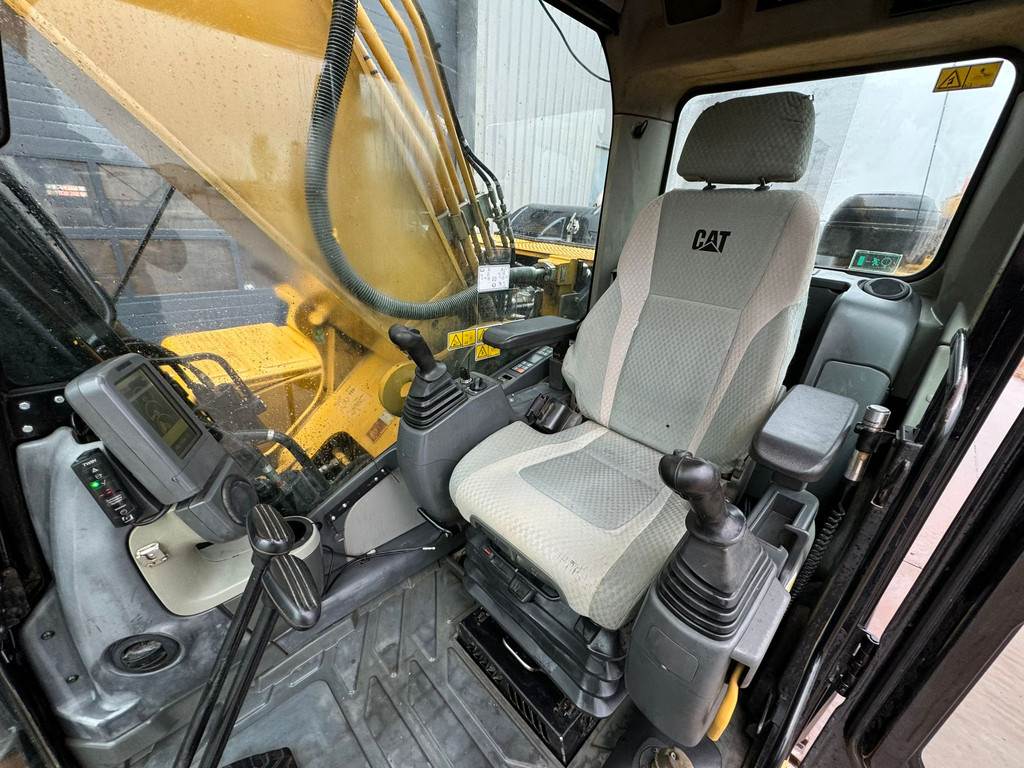 CAT 329D LN Hydraulic Excavator