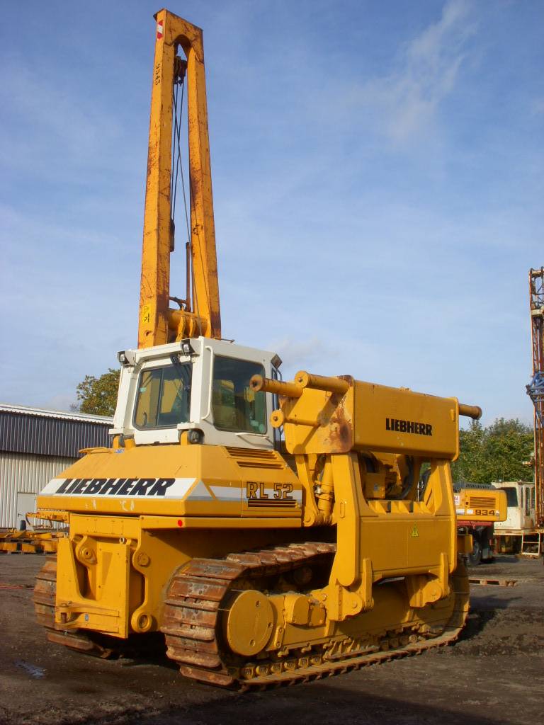 Liebherr RL 52 HD 90 t lifting capacity MIETE / RENTAL