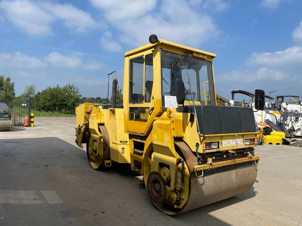 Bomag BW 151 AD-2