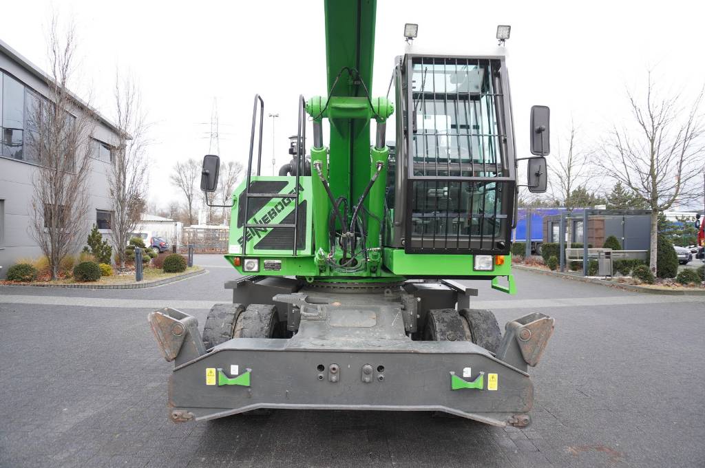 Sennebogen 821 Green Line material handling excavator