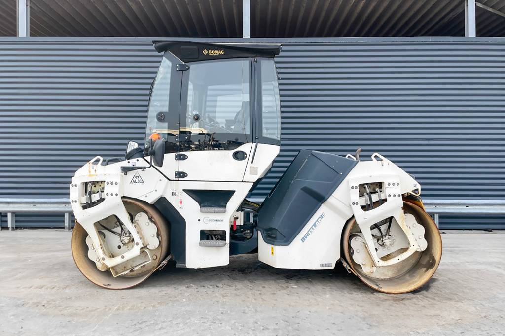 Bomag BW 151 AD-5