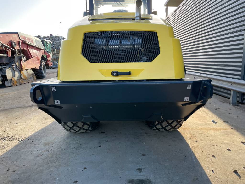 Bomag BW 213 D-5