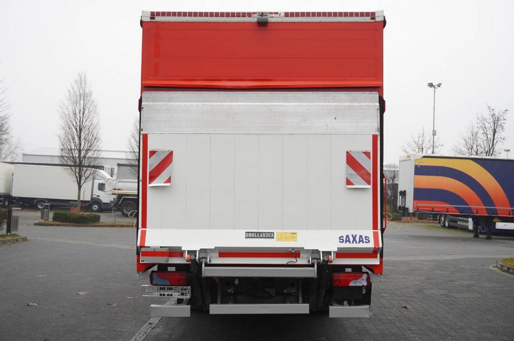 MAN TGL 12.250 curtainsider / sleeper cab / lift DHOLL