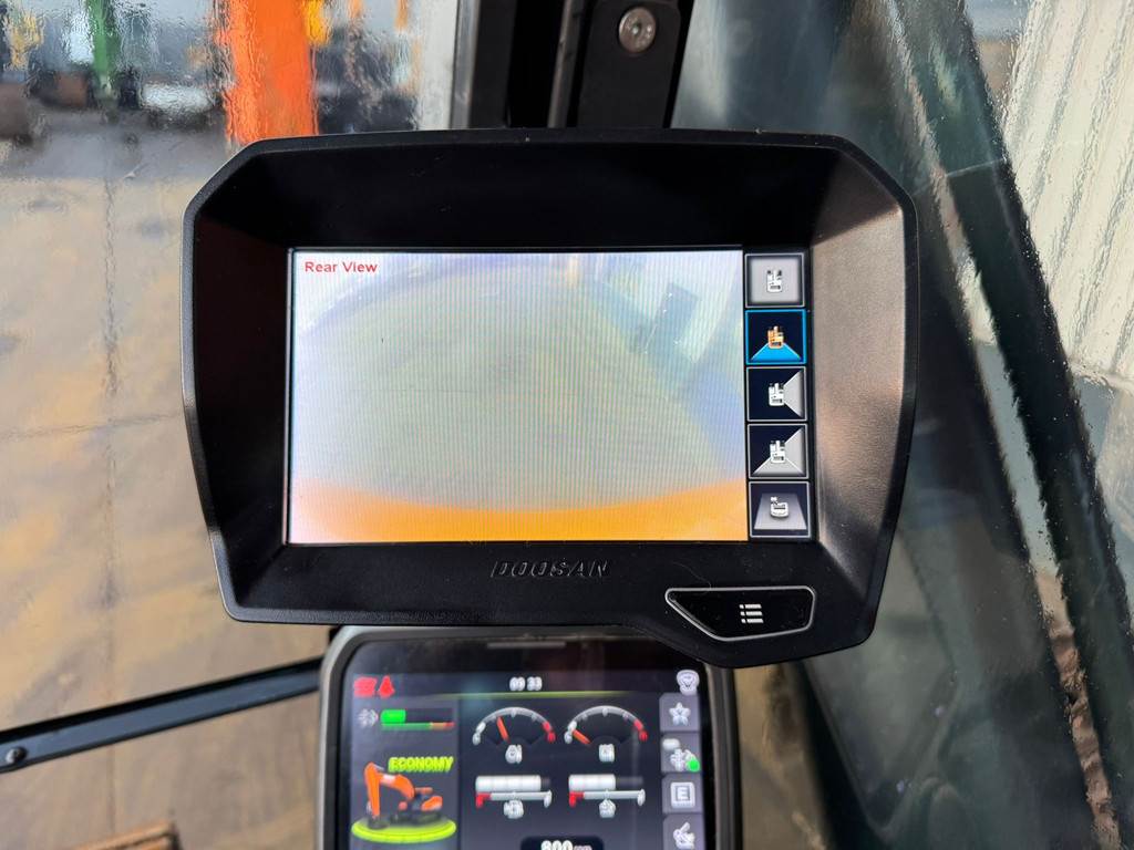 Doosan DX300LC-7