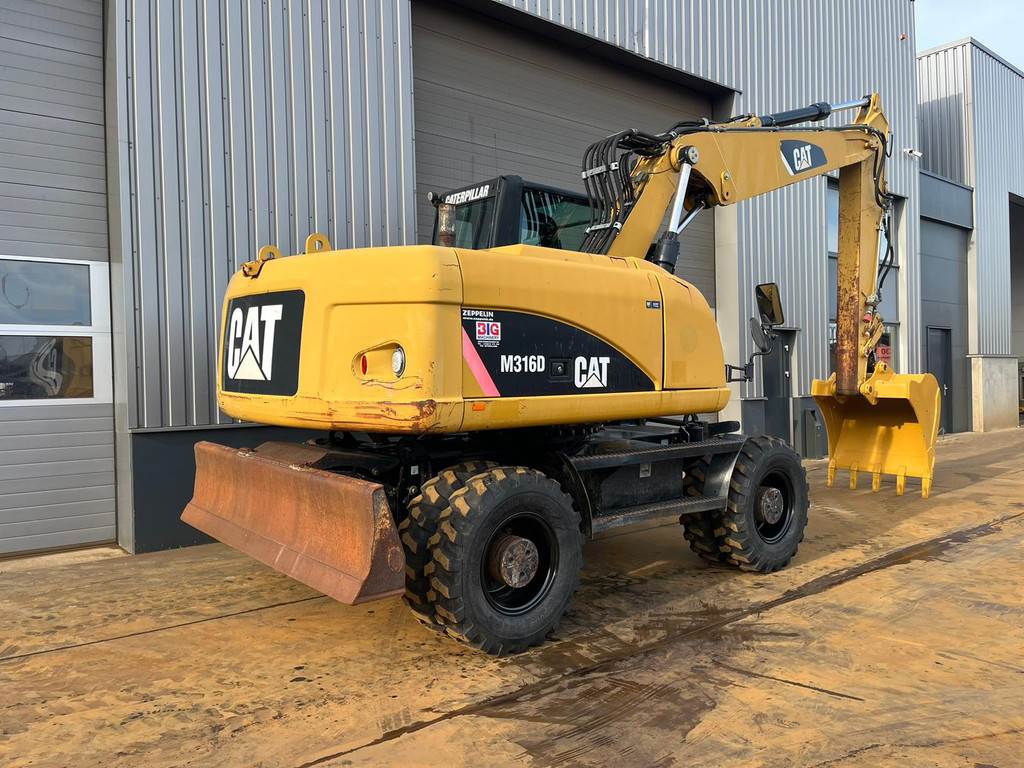 CAT M316D NEW TIRES / BUCKET