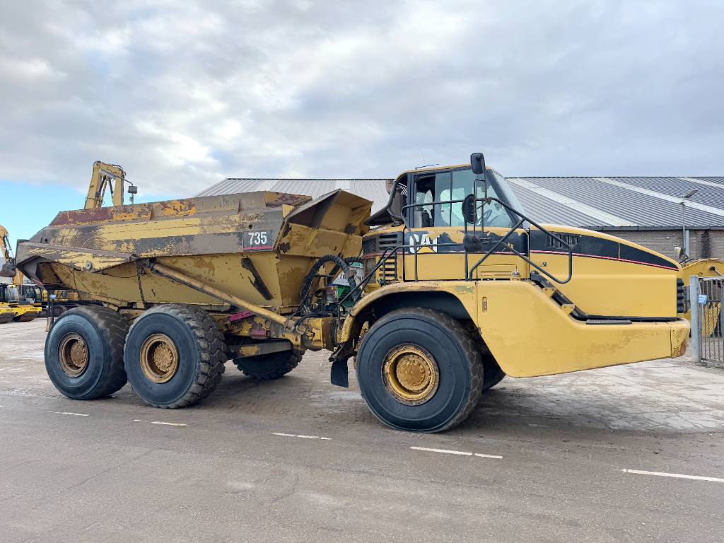 CAT 735 - Body Heating / Tailgate / Auto Heater