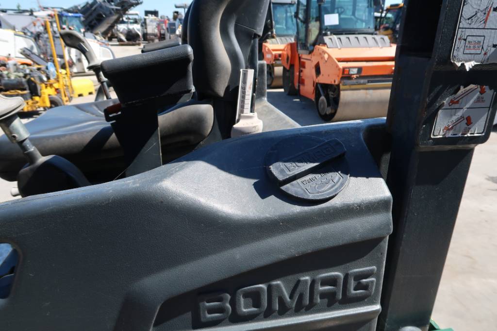 Bomag BW 138 AD-5