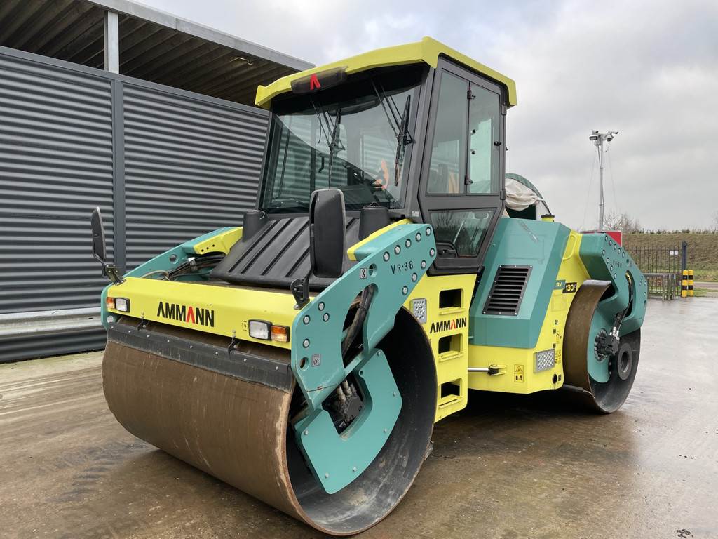 Ammann AV 130 X