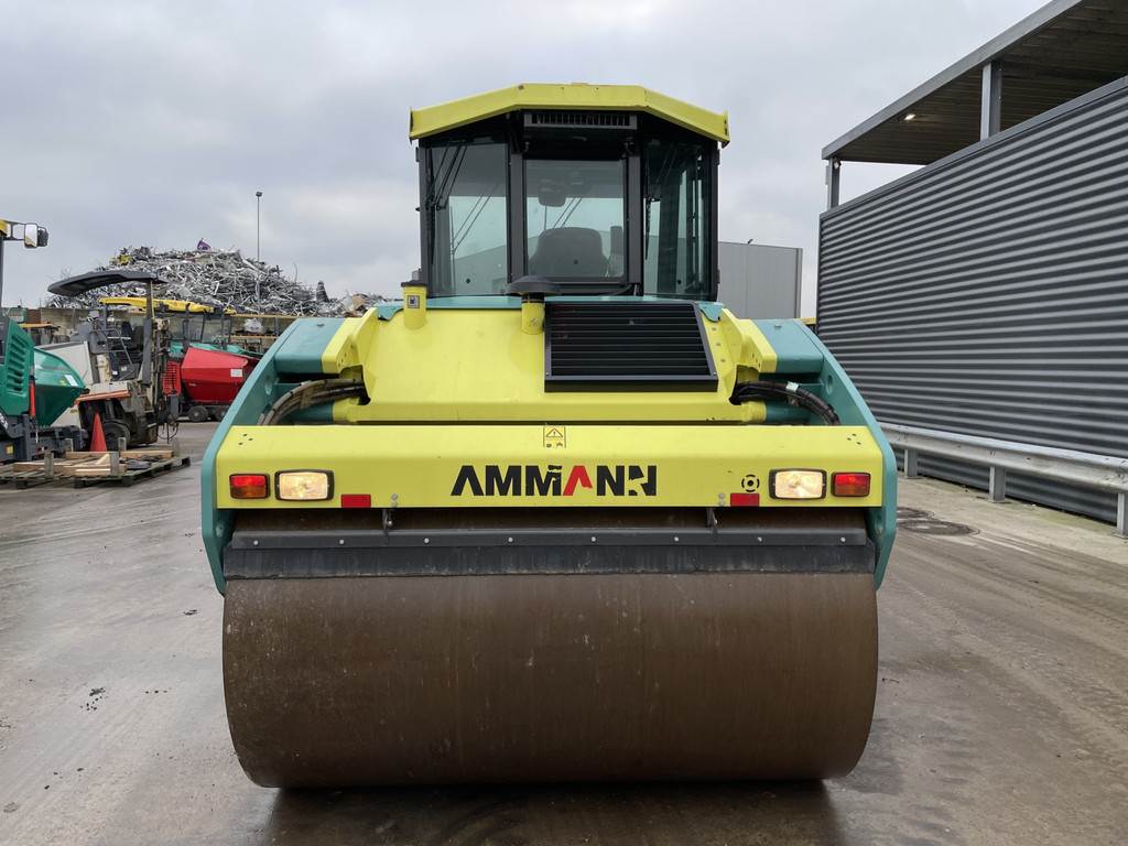 Ammann AV 130 X