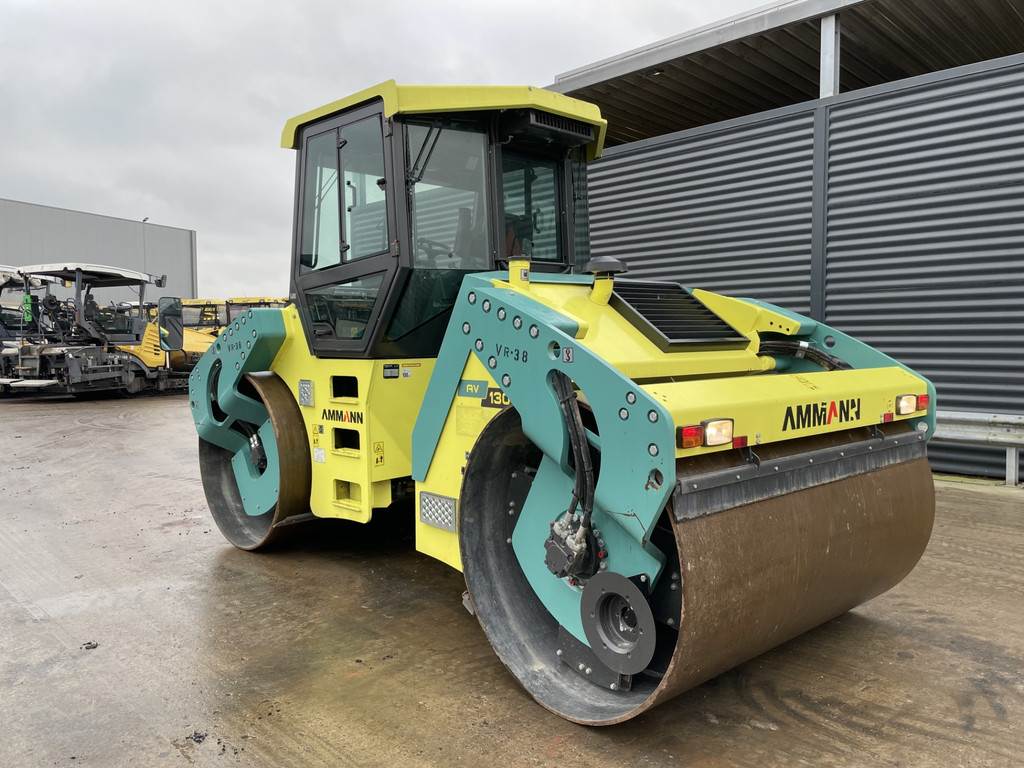 Ammann AV 130 X