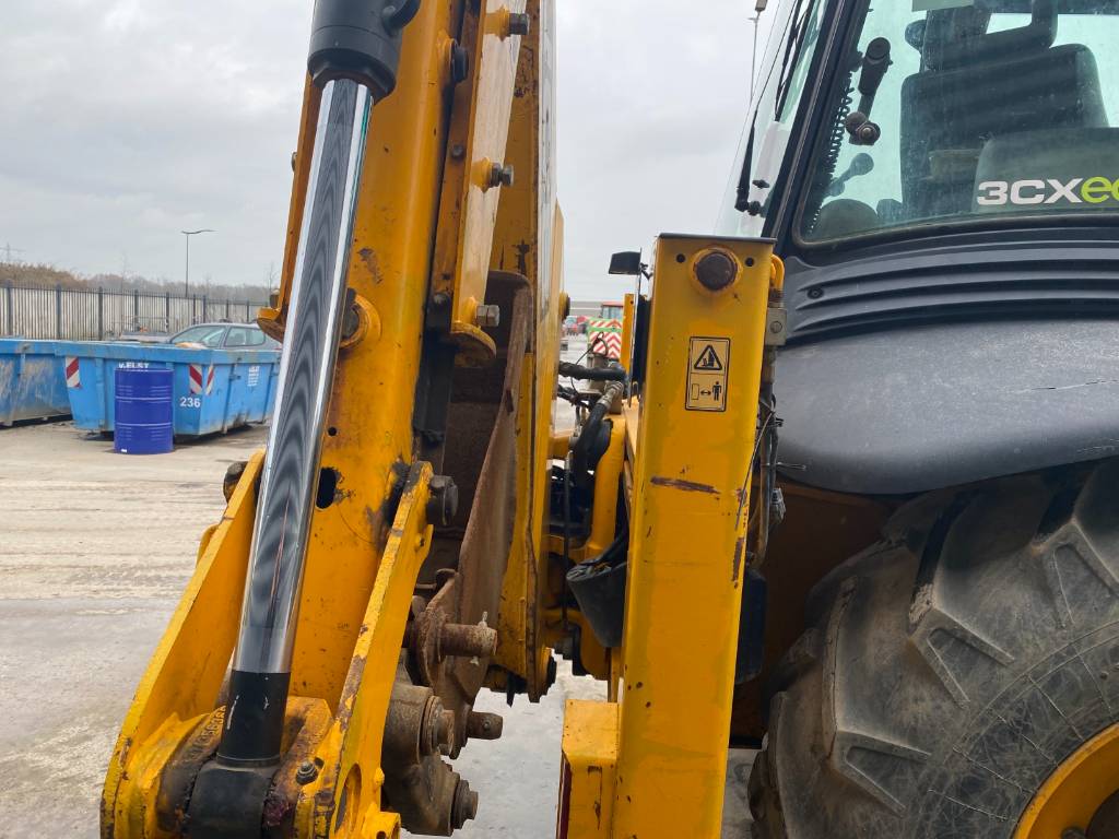 JCB 3CX P21 ECO