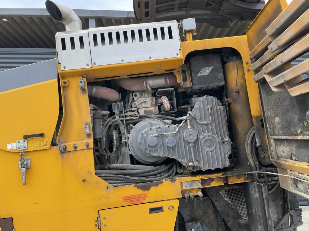 Wirtgen W 100 FI