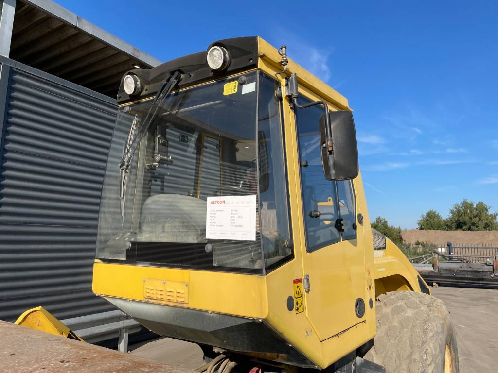 Bomag BW 213 DH-4