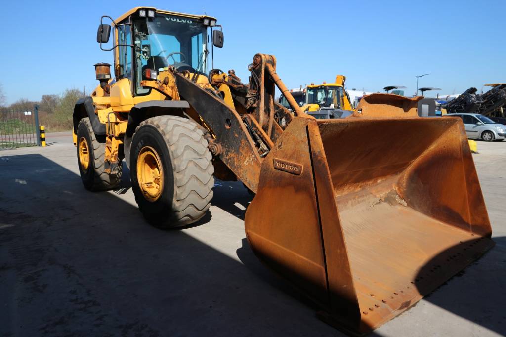 Volvo L120G