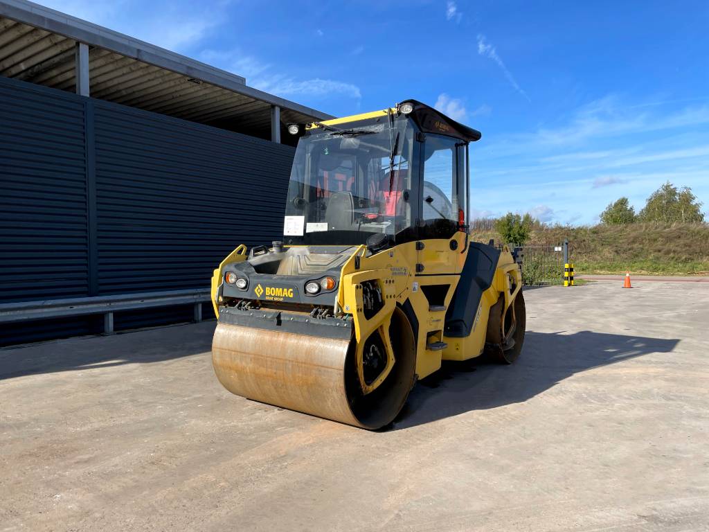 Bomag BW 151 AD-5 AM