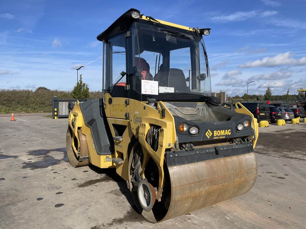 Bomag BW 151 AD-5 AM