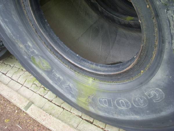 Goodyear (11-14) 29.5R25 L5 Felsbereifung 250 %