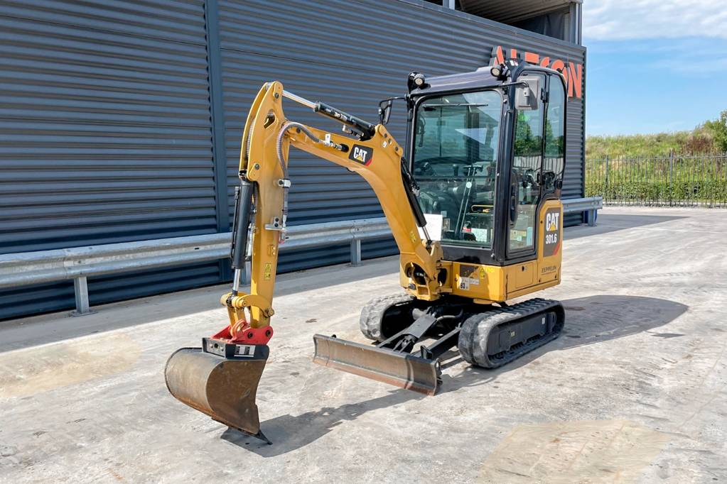 CAT 301.6-05 A