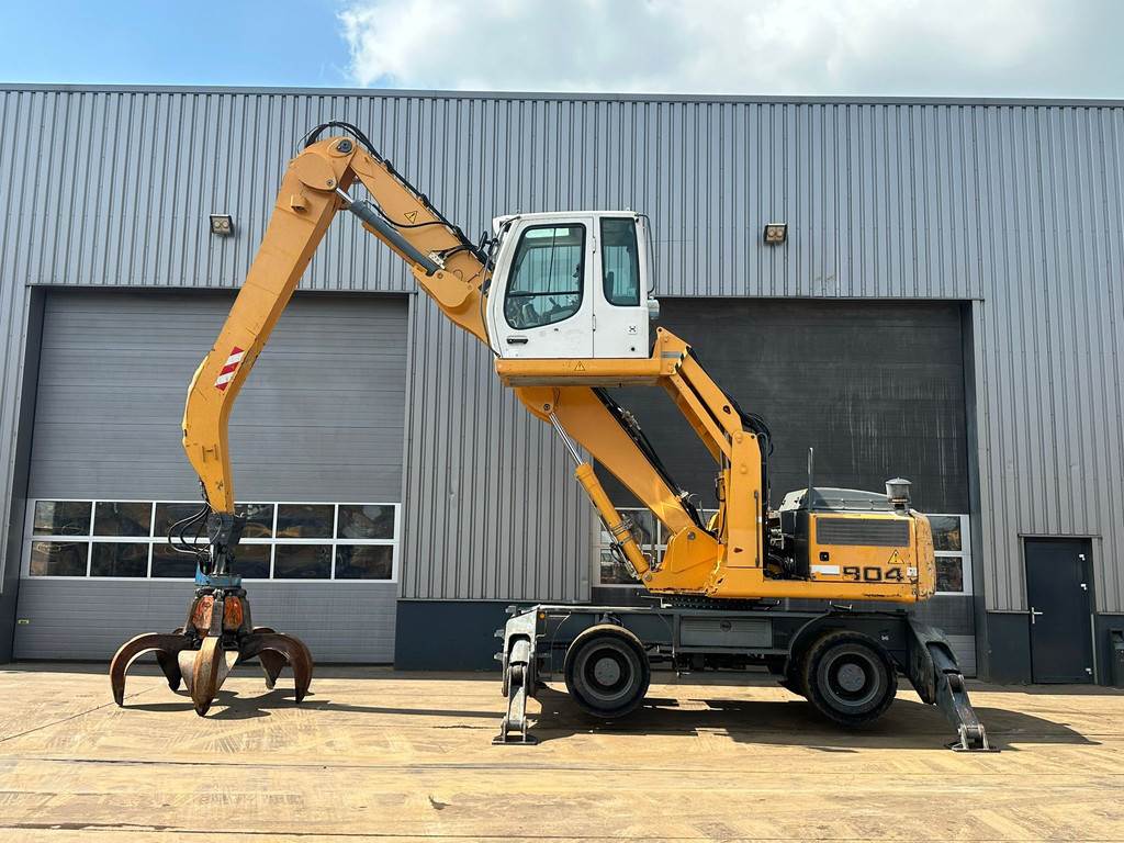 Image de 2010 Liebherr R904C