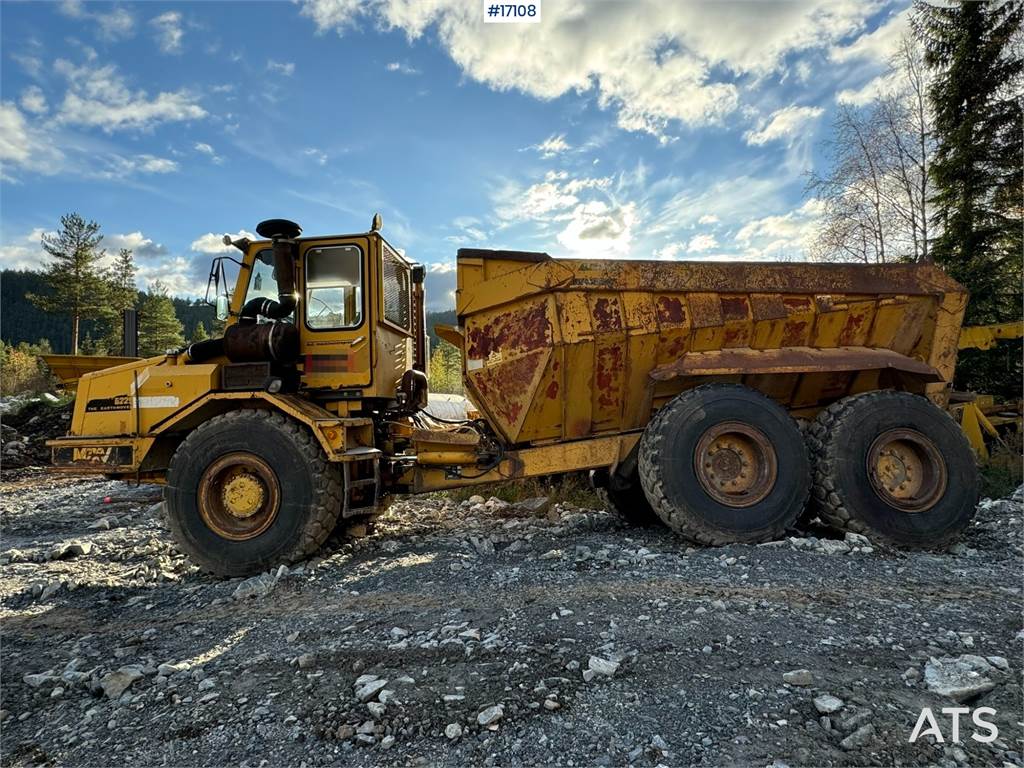 Moxy 6225S Dump Truck