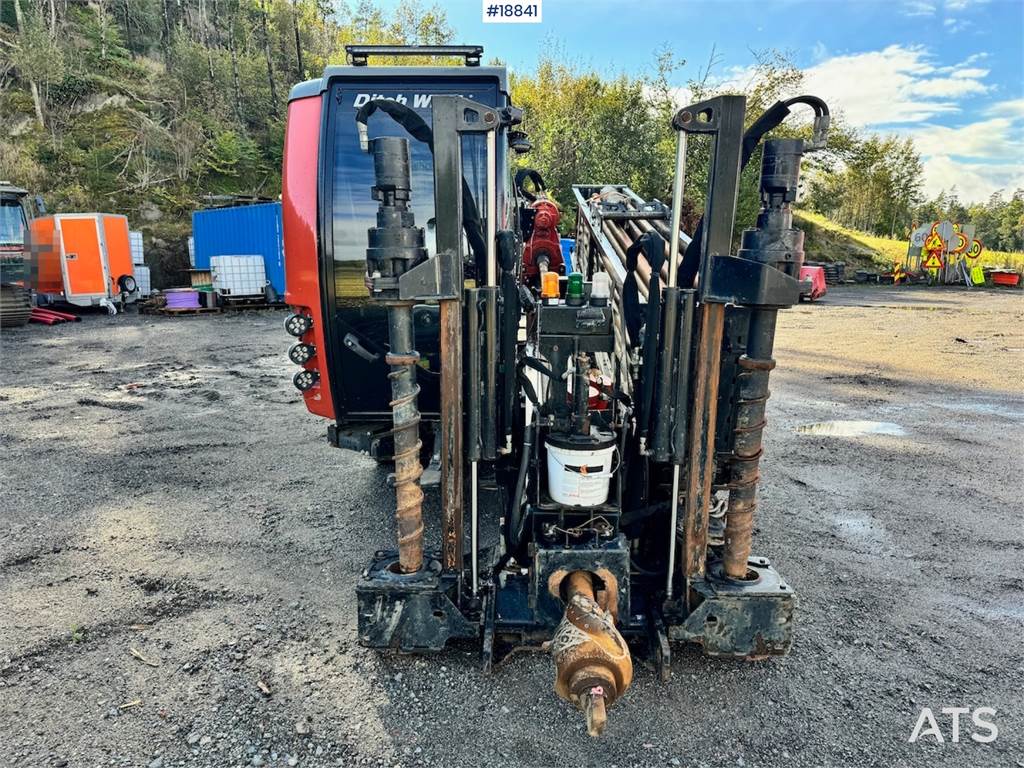 Ditch Witch AT40 Borerigg m/ Mye utstyr. 2014 Volvo Skapbil m/