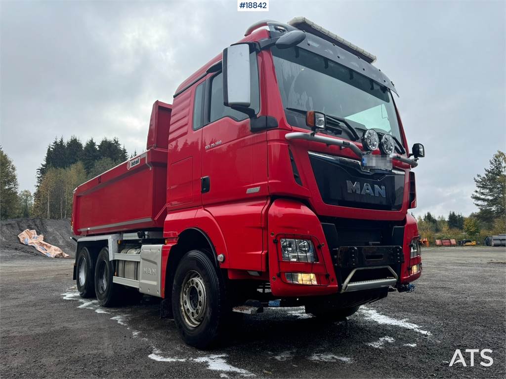 MAN TGX 26.560 6x4 plow rigged tipper WATCH VIDEO