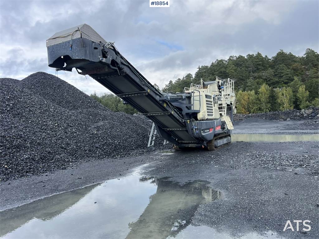 Metso LokoTrack LT 220GP Crusher