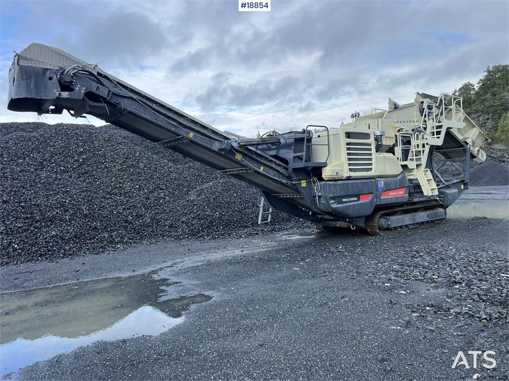 Metso LokoTrack LT 220GP Crusher