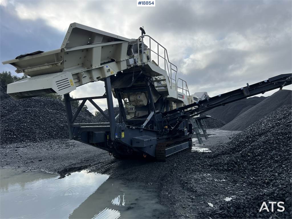 Metso LokoTrack LT 220GP Crusher